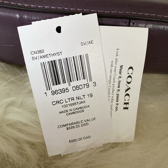 Nolita 19 in Embossed Croc - Picture 6 of 7